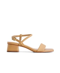 Bernardo Footwear Josei Low Heel Sandal
