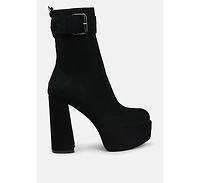 Wanderer Flared Block Heel Mid-Calf Boots