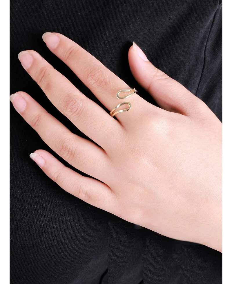 Devata Loop Bypass Ring in 14K Gold, Size 7, approx. 3.0 grams.