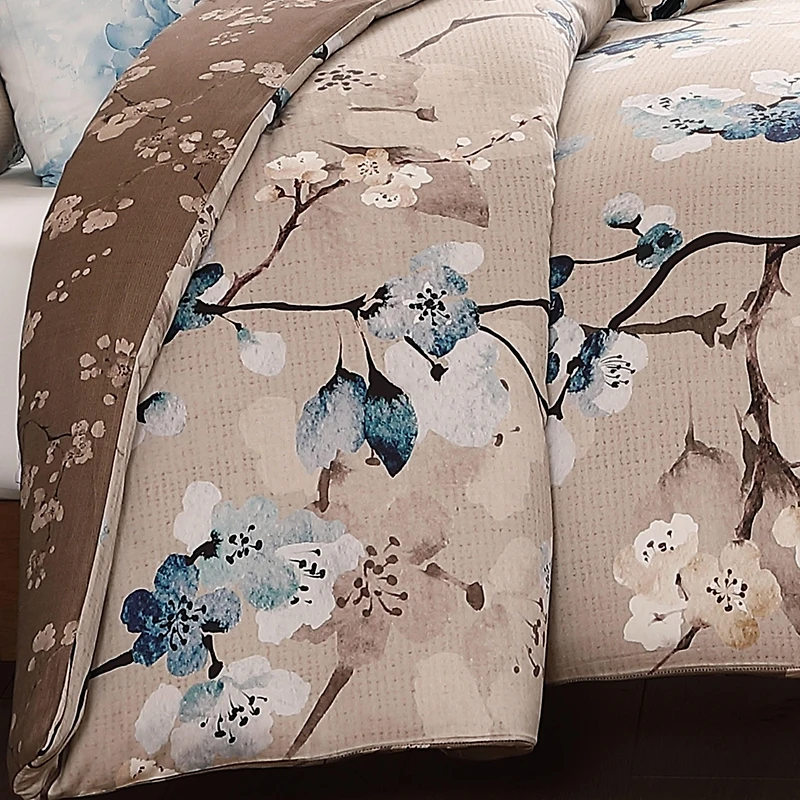 Bebejan Blue Blossom Bedding 220 Thread Count 100% Cotton Sateen 5 Piece King Size Reversible Comforter Set