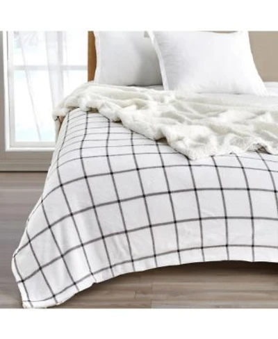 Velvet Plush Reversible Sherpa Throw Blanket