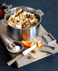 Stainless Steel Quart Strate Saucepan with Lid