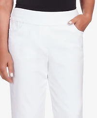 Alfred Dunner Women's Classic Denim Fringe Capri Pant