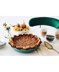Le Creuset Stoneware Heritage Fluted 9" Pie Dish, Set of 2