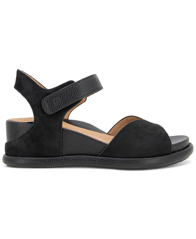 Gentle Souls Women's Jalleen Wedge Sandals