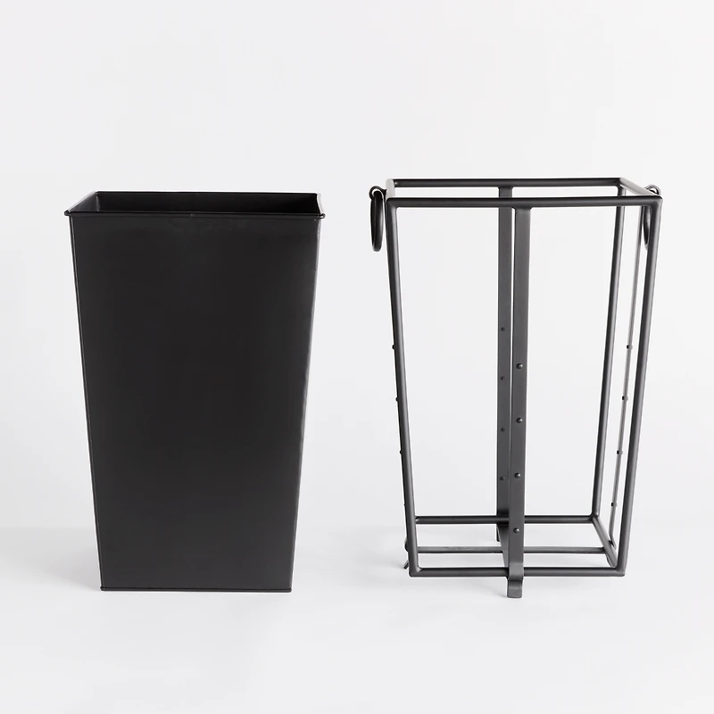 Callahan Tapered Planter
