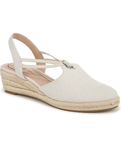LifeStride Women's Kennedy Closed Almond Toe Wedge Espadrilles