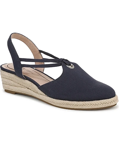 LifeStride Women's Kennedy Closed Almond Toe Wedge Espadrilles