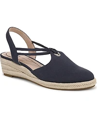 LifeStride Women's Kennedy Closed Almond Toe Wedge Espadrilles