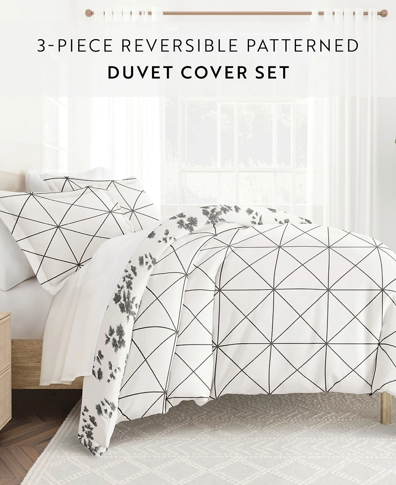 ienjoy Home Ultra Soft Edgy Flowers 3-Pc. Reversible Duvet Cover Set