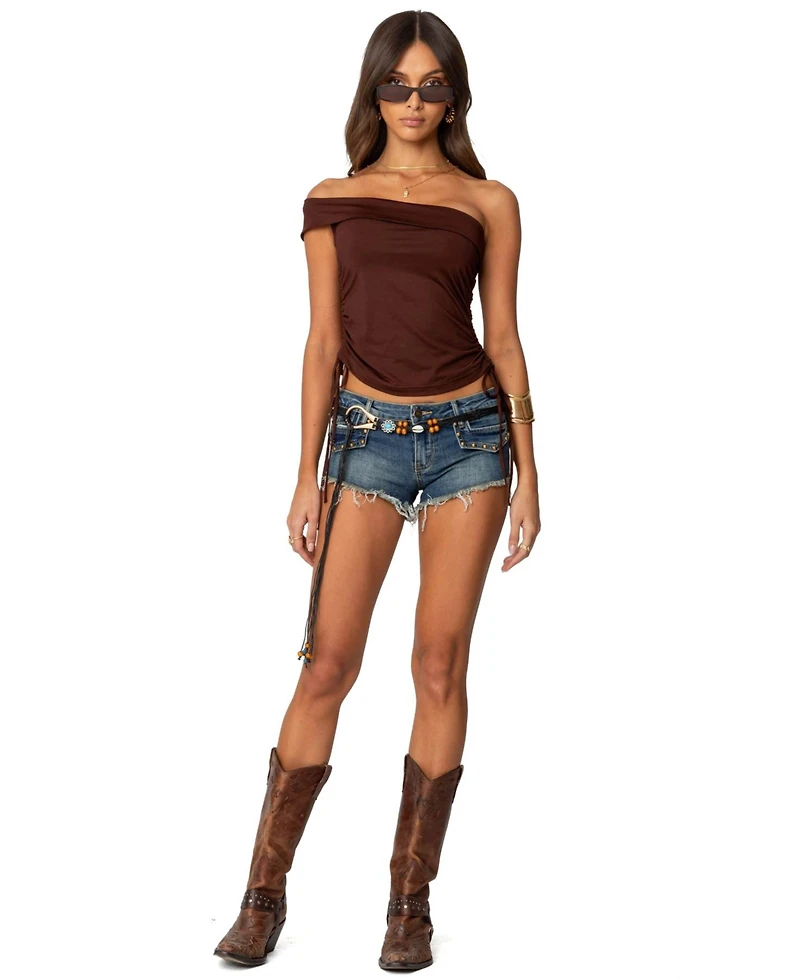 Edikted Women's Yafa Asymmetric Off Shoulder Top
