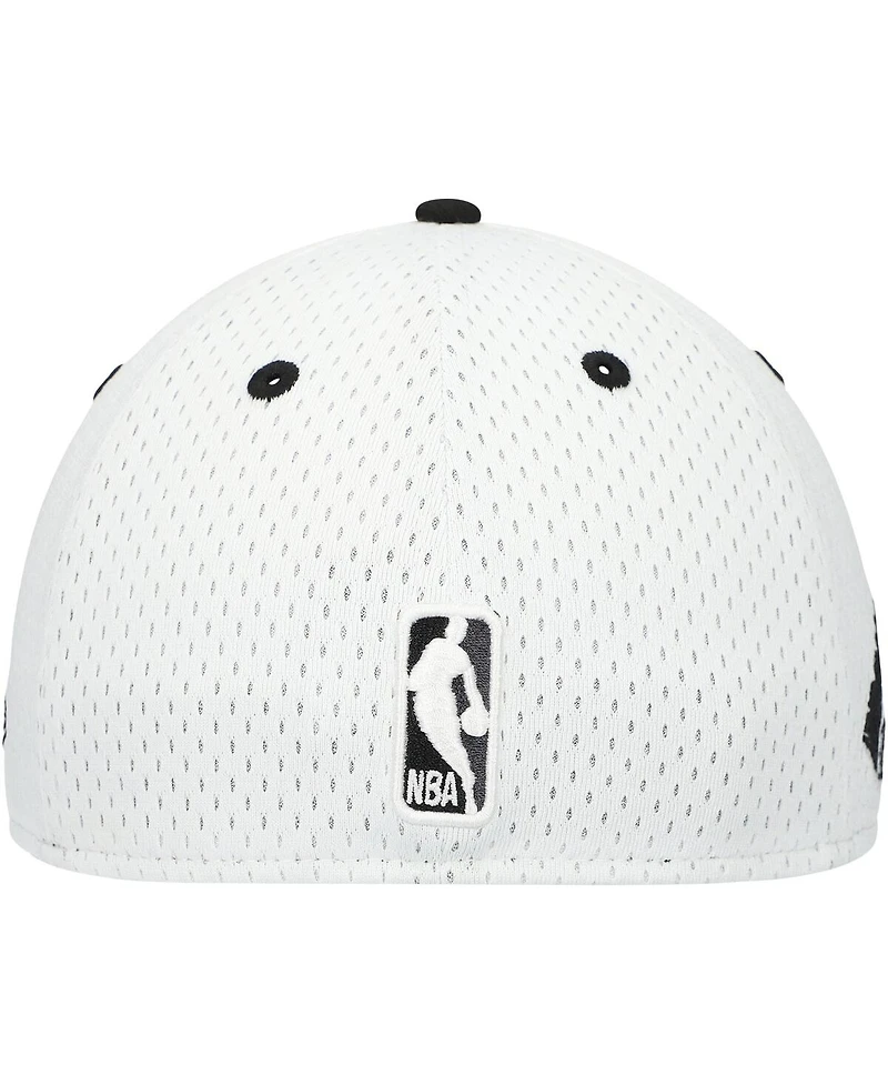 New Era Men's White/Black Brooklyn Nets Throwback 2Tone 59FIFTY Fitted Hat