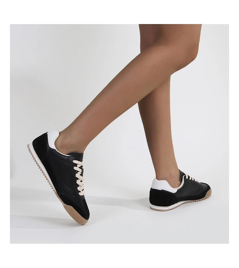 Landon Retro Gum Sole Sneaker