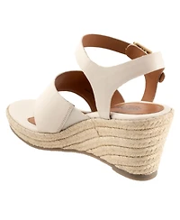 Softwalk Hilo Sandal