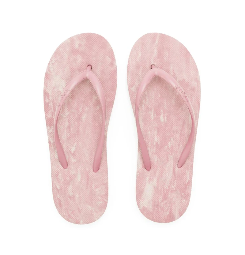 Feelgoodz Women's Slimz Remix Natural Rubber Flip-Flip Thong Sandals