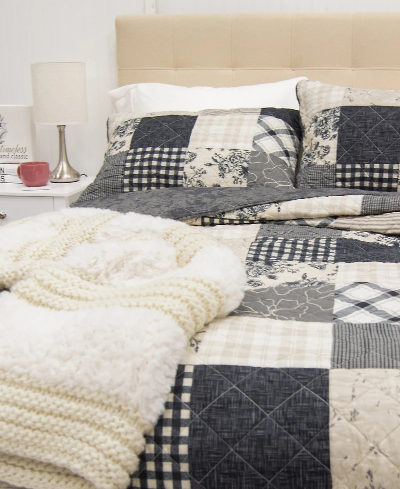 Donna Sharp Augusta Rustic 3-Pc. Quilt Set