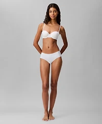Calvin Klein Women's Invisibles Microfiber Stretch Hipster Underwear D3429