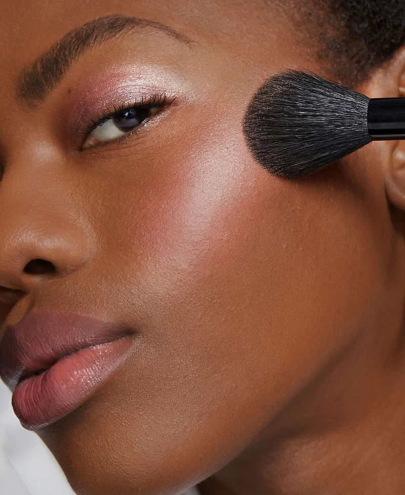 Bobbi Brown Sheer Powder Brush