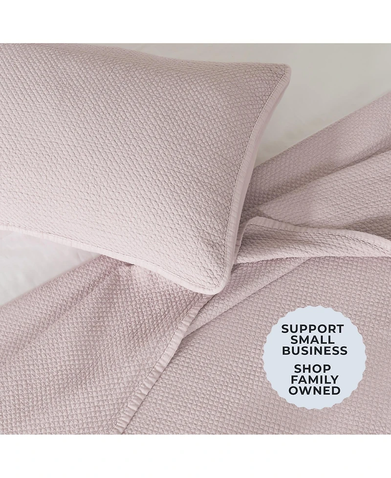 Linery & Co. Soft Stonewashed Stitched Lightweight Quilt Set