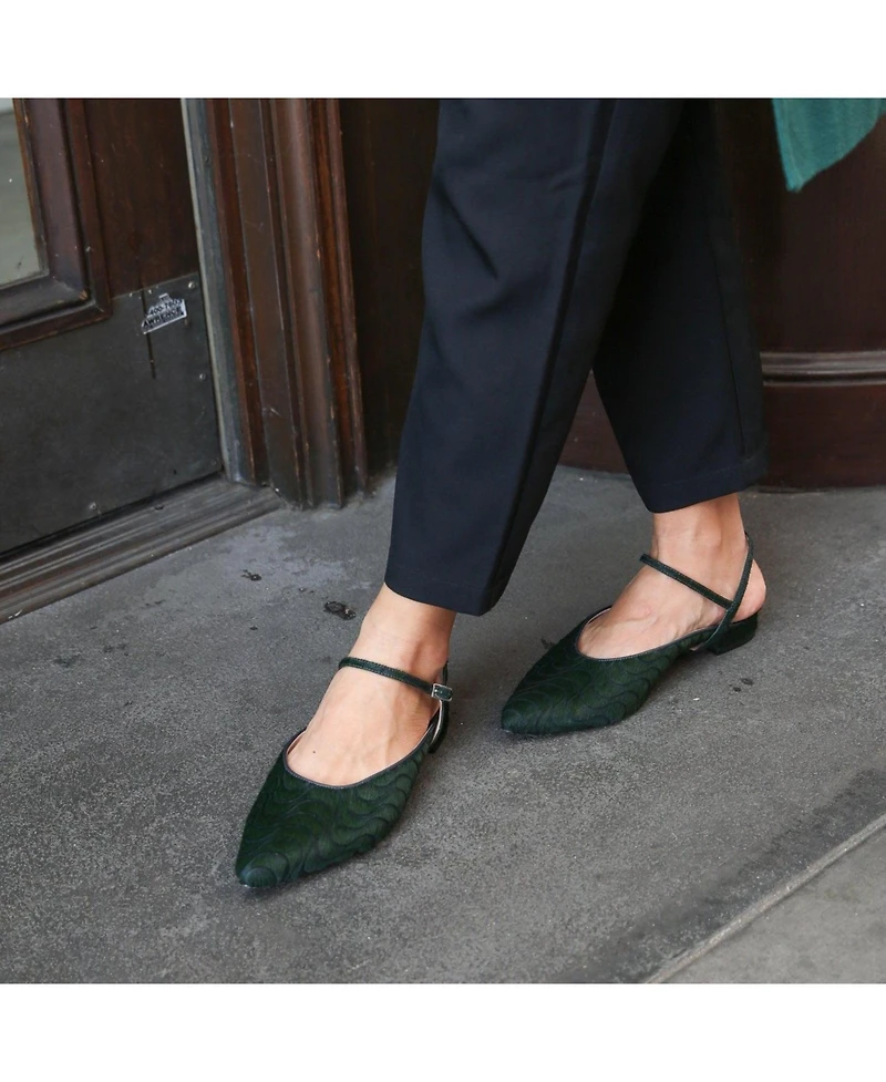 Alterre Women's Groovy Green Amal Customizable Point Slides