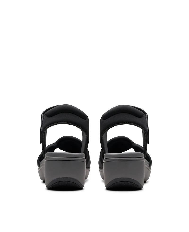 Clarks Cloudsteppers Women's Breeze Rae Sara Riptape Flat Sandals