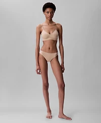 Calvin Klein Women's Invisibles Gel Wire Lightly Lined Bralette QF7142