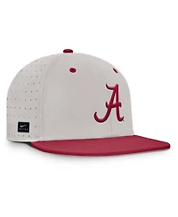 Nike Men's Gray Alabama Crimson Tide On-Field Dugout True Performance Fitted Hat