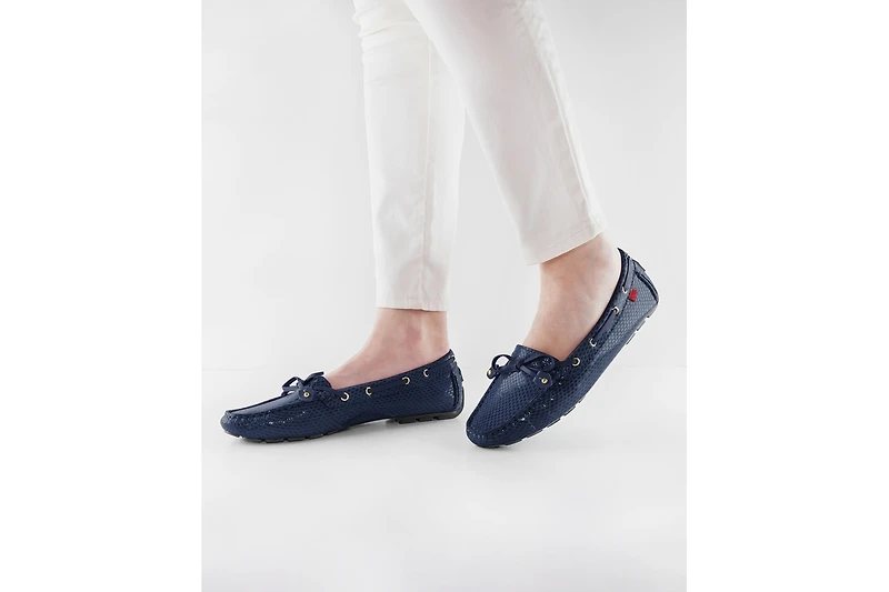 Marc Joseph New York Womens Cypress Hill Tiebow Driver Loafer