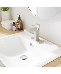 Single Hole Single-Handle Bathroom Faucet Brushed Nickel
