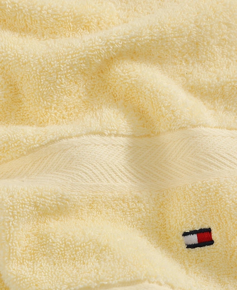 Tommy Hilfiger Home Modern American Solid Cotton Hand Towel, 16" x 26"