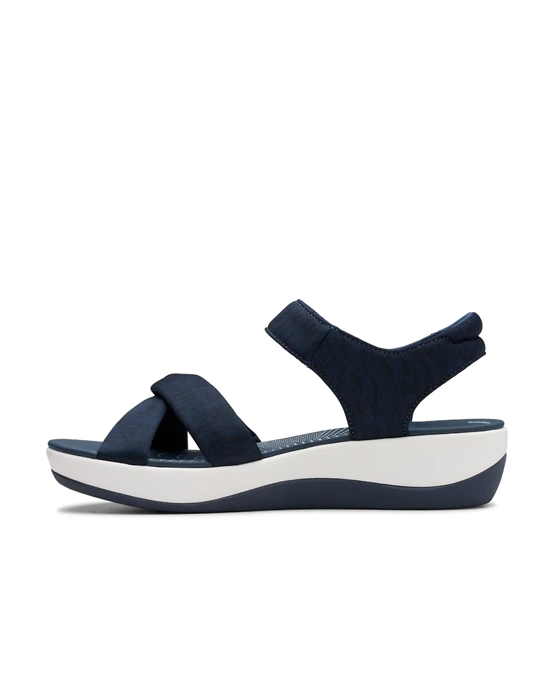 Clarks Women's Arla Daisy Slip On Flat Sandals