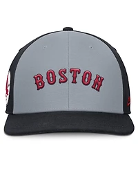 Nike Men's Gray/Navy Boston Red Sox Pro Performance Snapback Hat