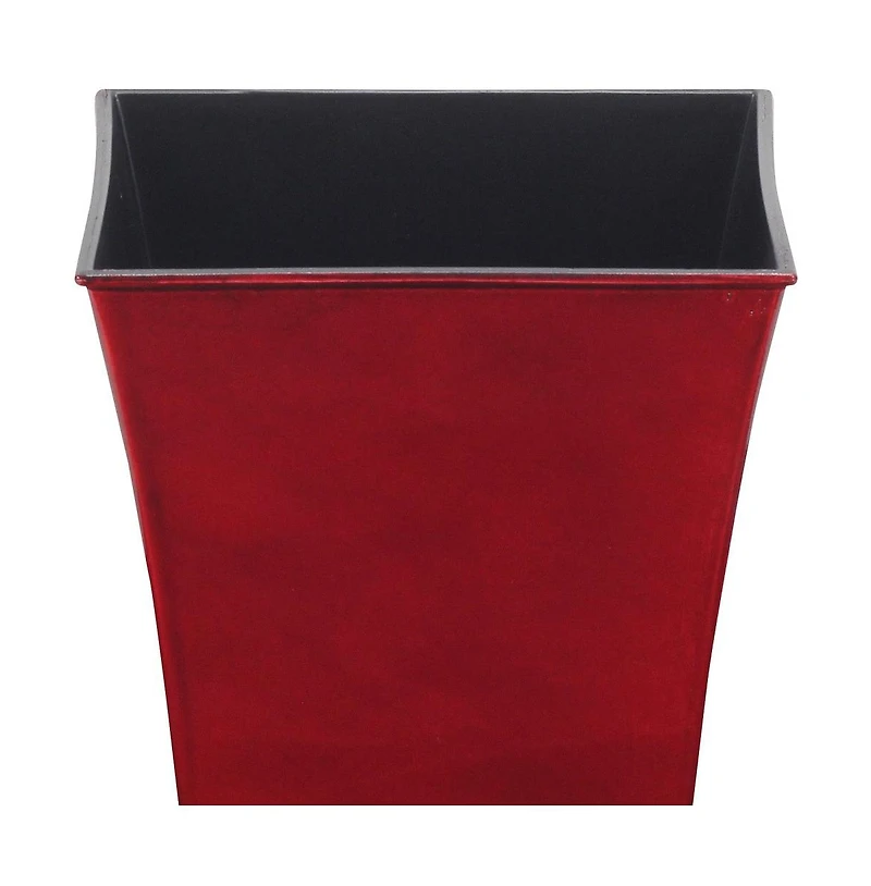 Round Plastic Planter Pot for Indoor and Outdoor Garden Use