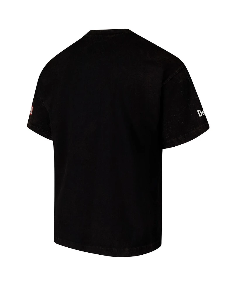 Virtual Thread Men's Black Wolverine Dekryptic Deadpool Oversized Fit and Heavy Wash T-Shirt