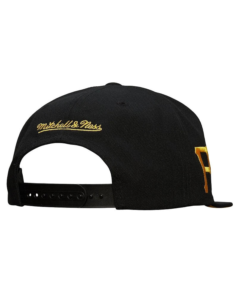 Mitchell & Ness Men's Black Pittsburgh Pirates Team Tagged Snapback Hat