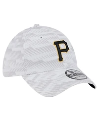 New Era Men's White Pittsburgh Pirates Graded 39THIRTY Stretch Fit Hat