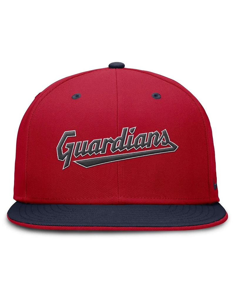 Nike Men's Red/Navy Cleveland Guardians True Primetime Two-Tone Performance Fitted Hat