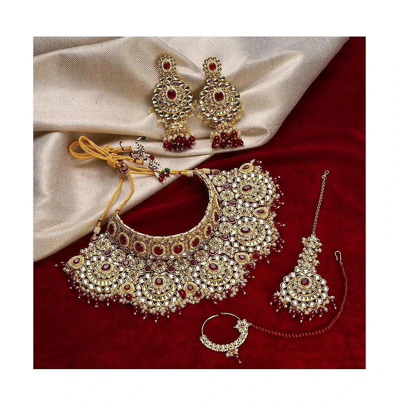 Sohi Women's Gold Plated Kundan Beaded Jewellery Set