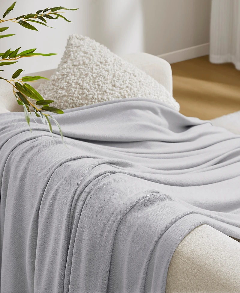 Madison Park Lightweight Breathable Natural Cooling Blanket