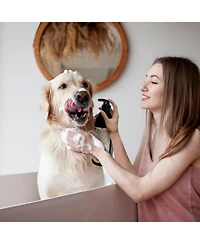 Precious Tails Aloe & Vitamin E Extra Gentle Pet Shampoo 32 fl oz, Dye Free