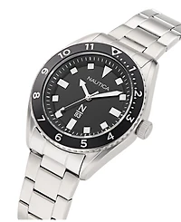 Nautica Men's Analog Silver-Tone Stainless Steel Watch