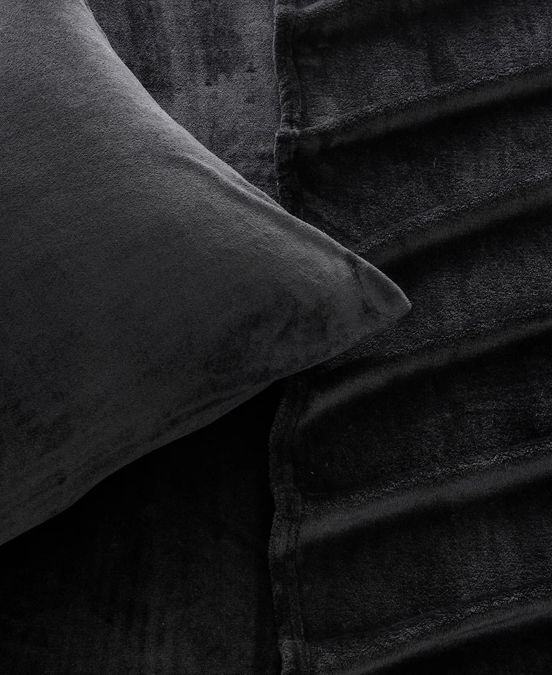 Linery & Co. Ultra-Soft Velvet Plush Solid Sheet Set