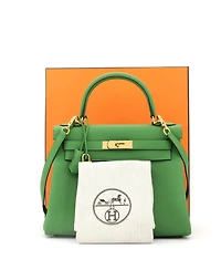 Pre-Owned Hermes Kelly 28 Handbag Green Togo with Gold Hardware