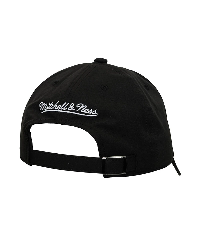 Mitchell & Ness Men's Black San Jose Earthquakes Perfect Strapback Adjustable Hat