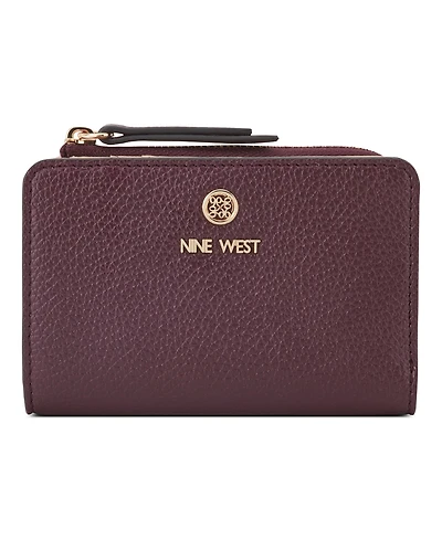 Nine West Lockup 9S Zip Around Card Case
