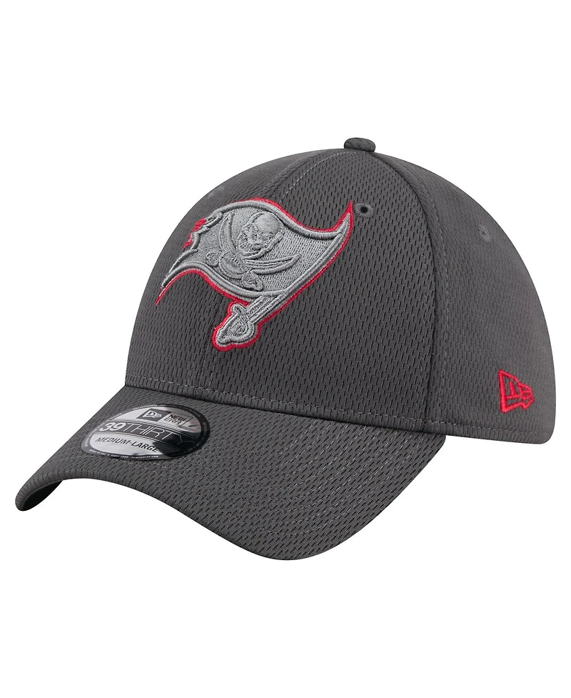 New Era Men's Graphite Tampa Bay Buccaneers Main 39THIRTY Flex Hat