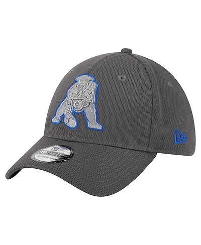 New Era Men's Graphite England Patriots Throwback Logo Main 39THIRTY Flex Hat