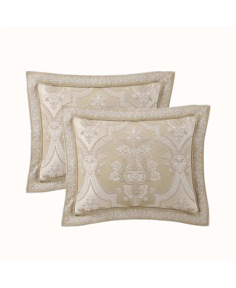 J Queen New York Sondra 4-Pc. Comforter