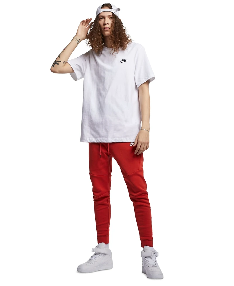 Nike Men's Sportswear Club Short Sleeve T-Shirt