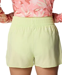 Columbia Women's Windy Bay Elastic Waistband Shorts